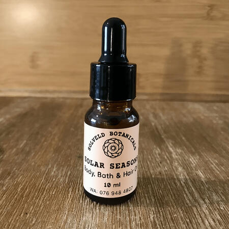 Solar Seasons Body Oil sample